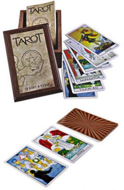 Tarot 78 Kart Ahşap Kutulu Delta Kültür Yayınları